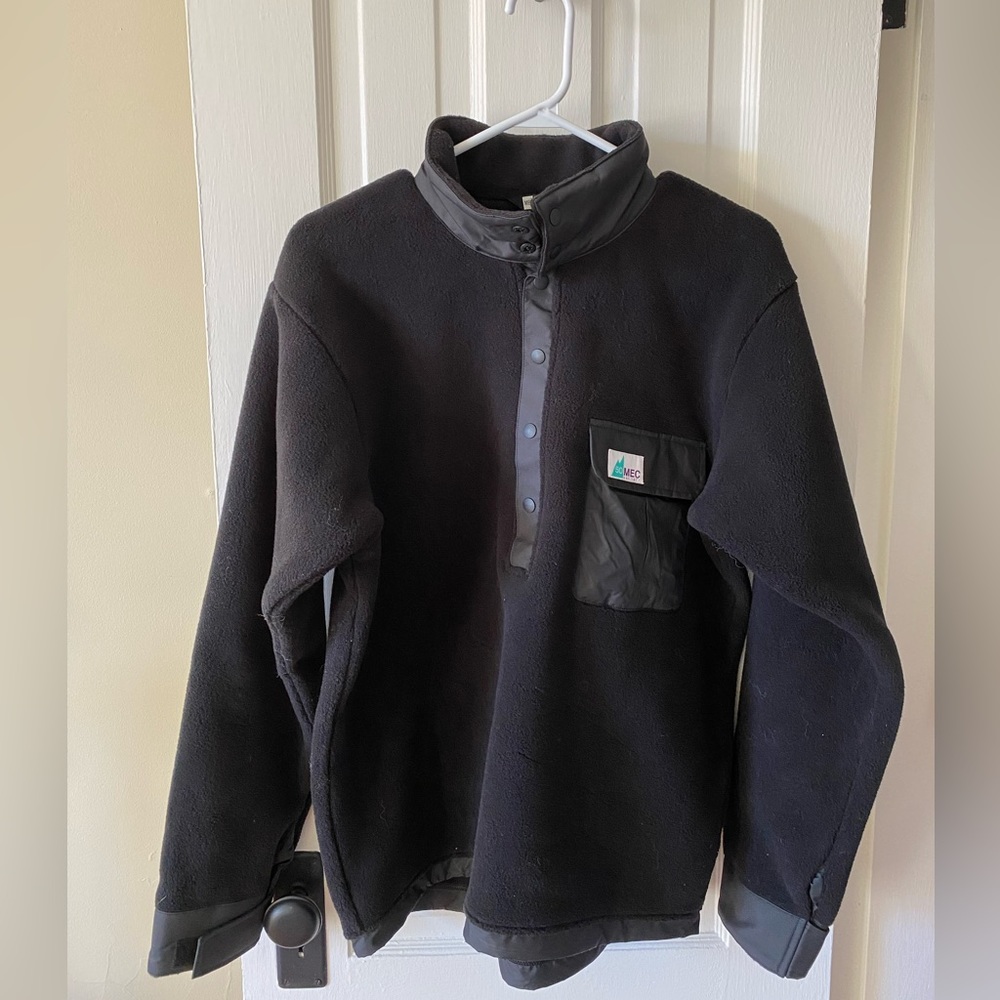 MEC 50th Anniversary Fleece Pullover Black S/M - Picture 1 of 4